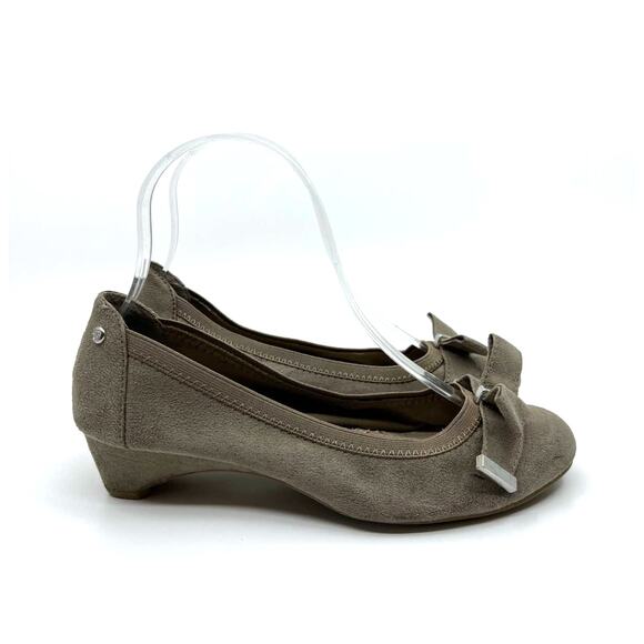 Dana Buchman Ballet Flats Bowtie Suede Women's 6 US - Picture 3 of 10